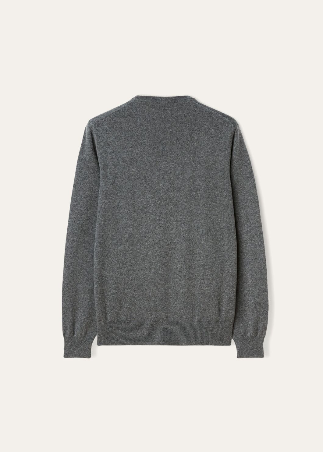 Classic V-Neck - 6