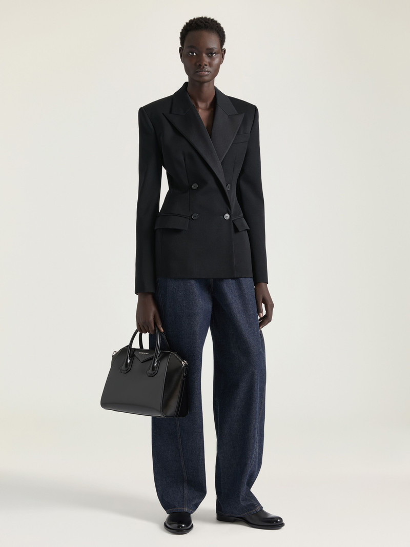 Givenchy SMALL ANTIGONA BAG IN BOX LEATHER outlook