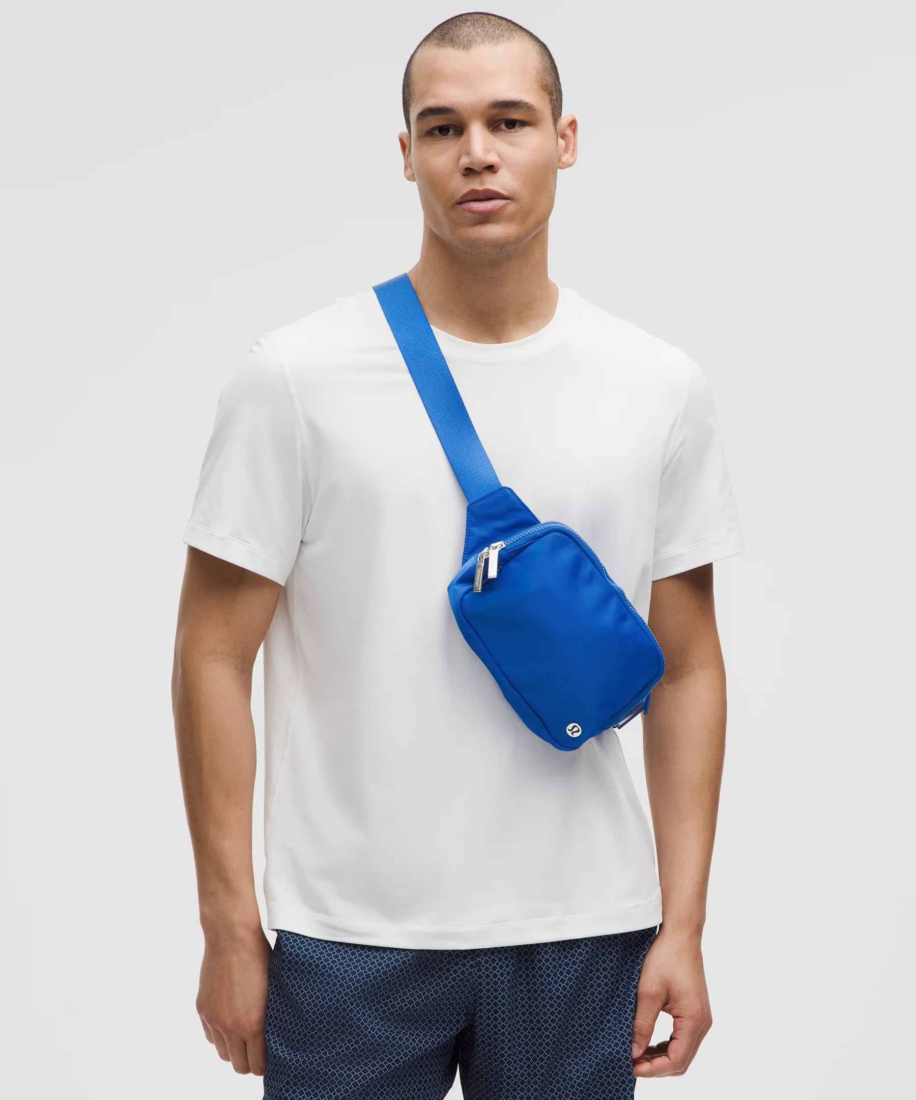 Everywhere Belt Bag Large with Long Strap 2L - 6