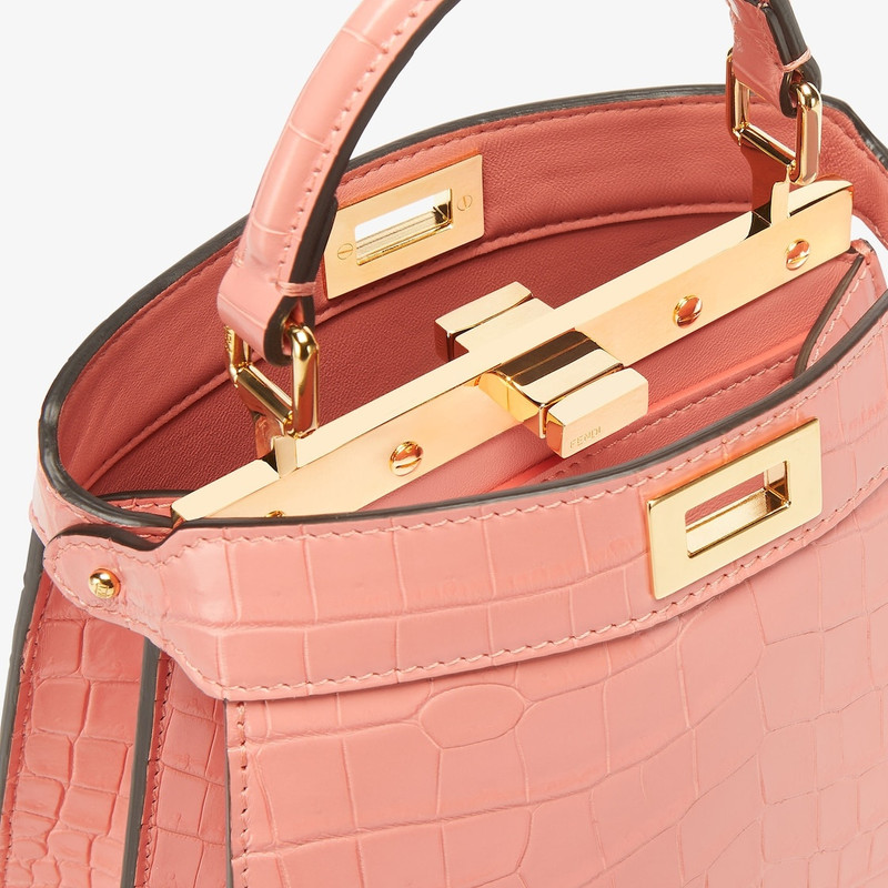 Peekaboo ISeeU Petite 5