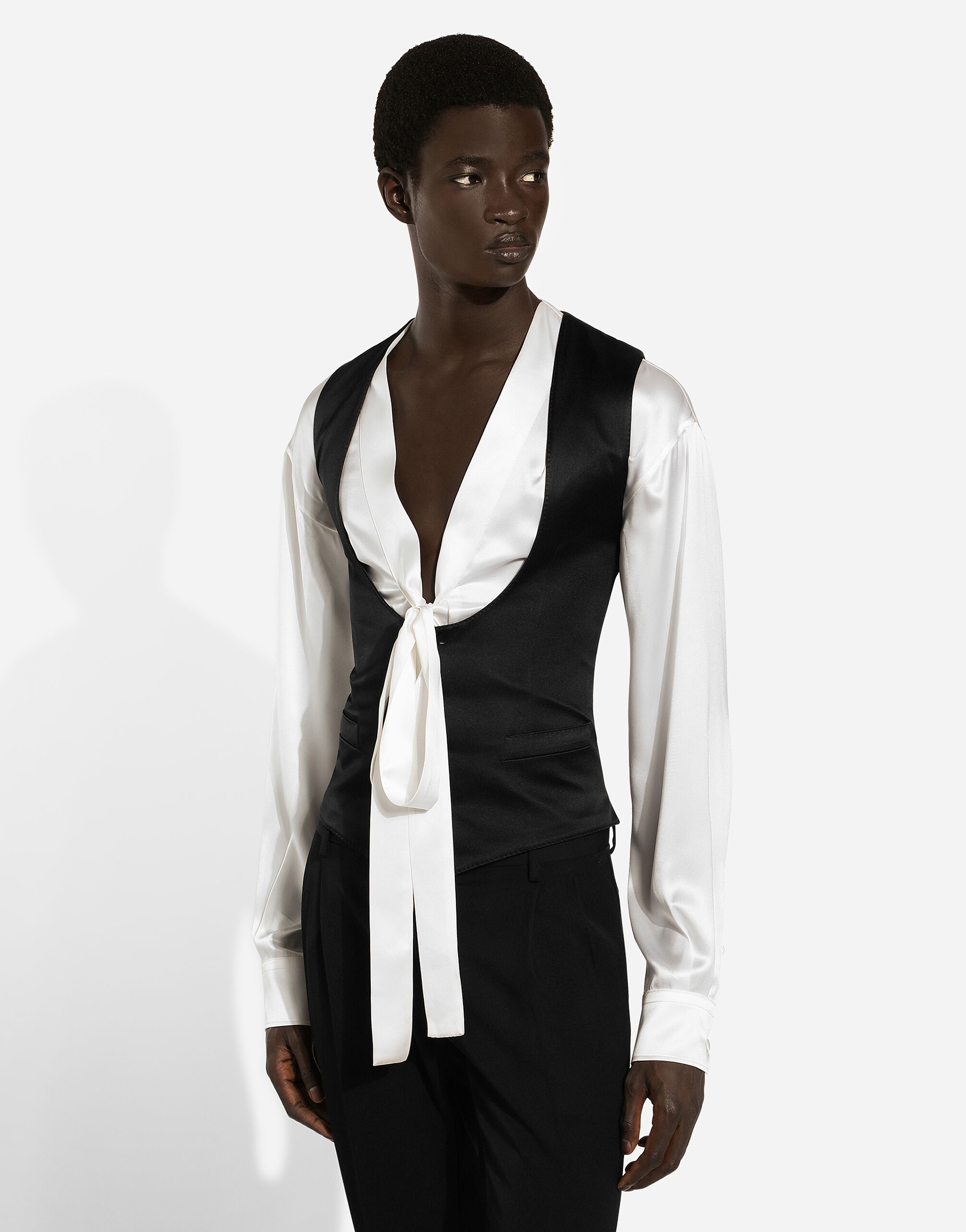 Single-breasted silk vest - 2