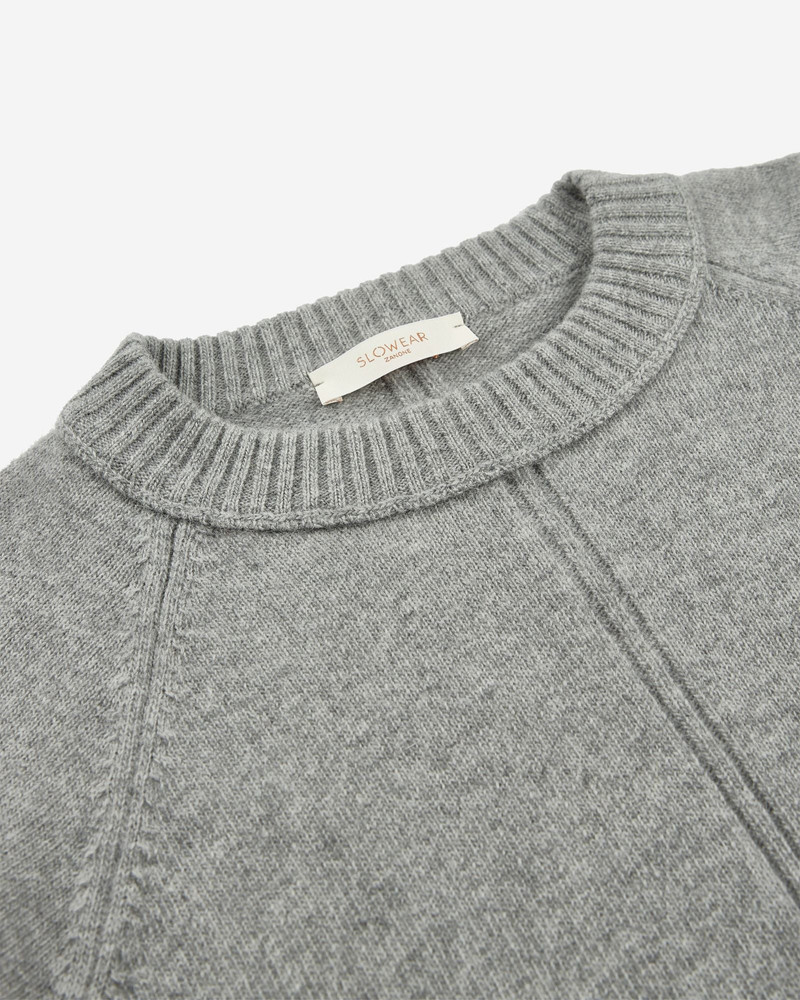 Regular fit crewneck sweater in wool and Angora 6