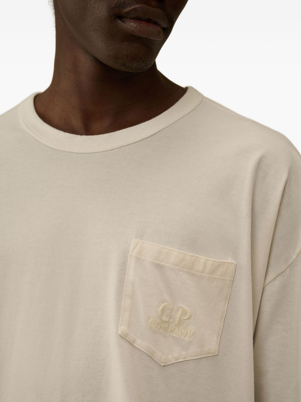 embroidered-pocket T-shirt - 5