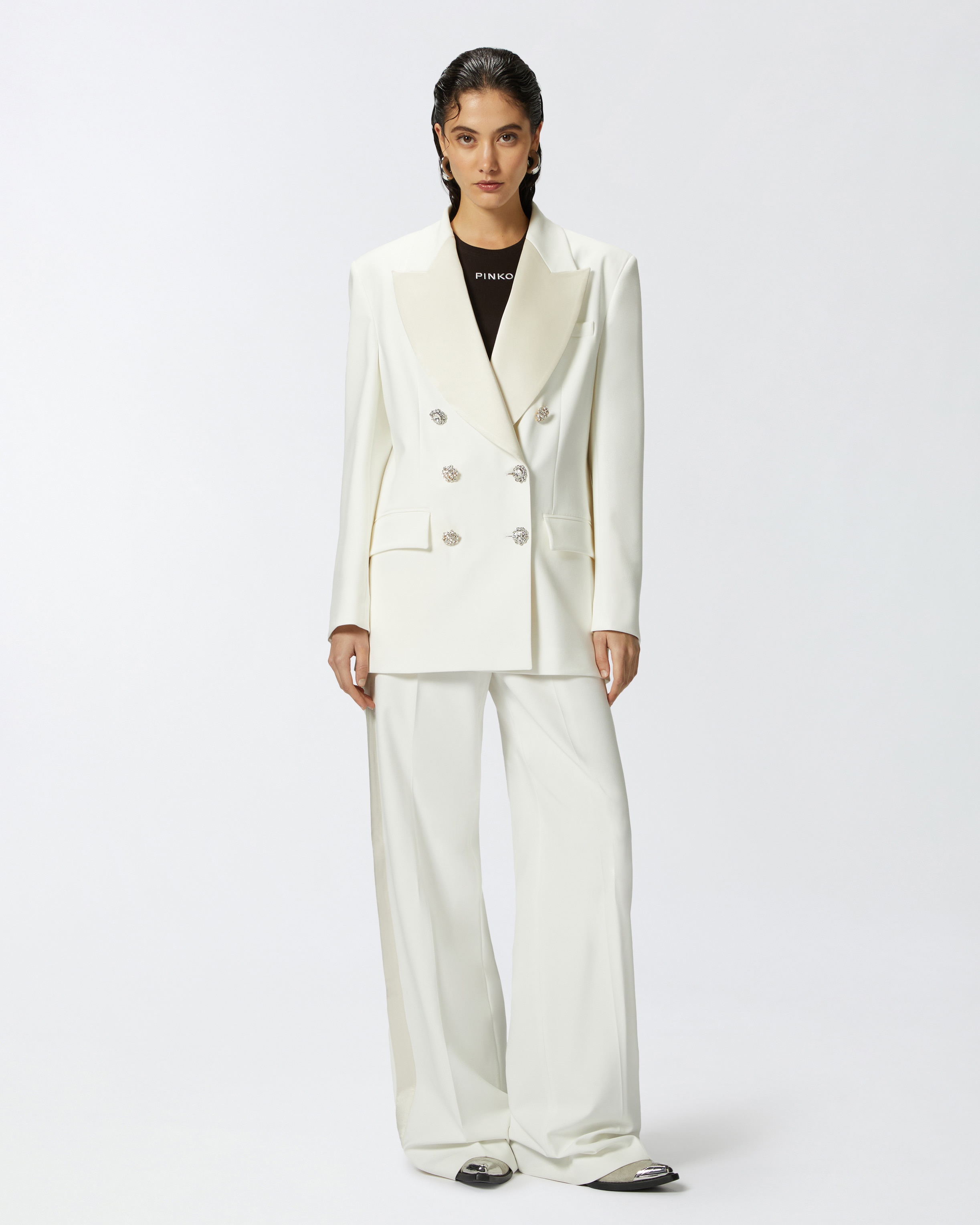 ELEGANT BLAZER WITH PIN AND JEWEL BUTTONS - 3