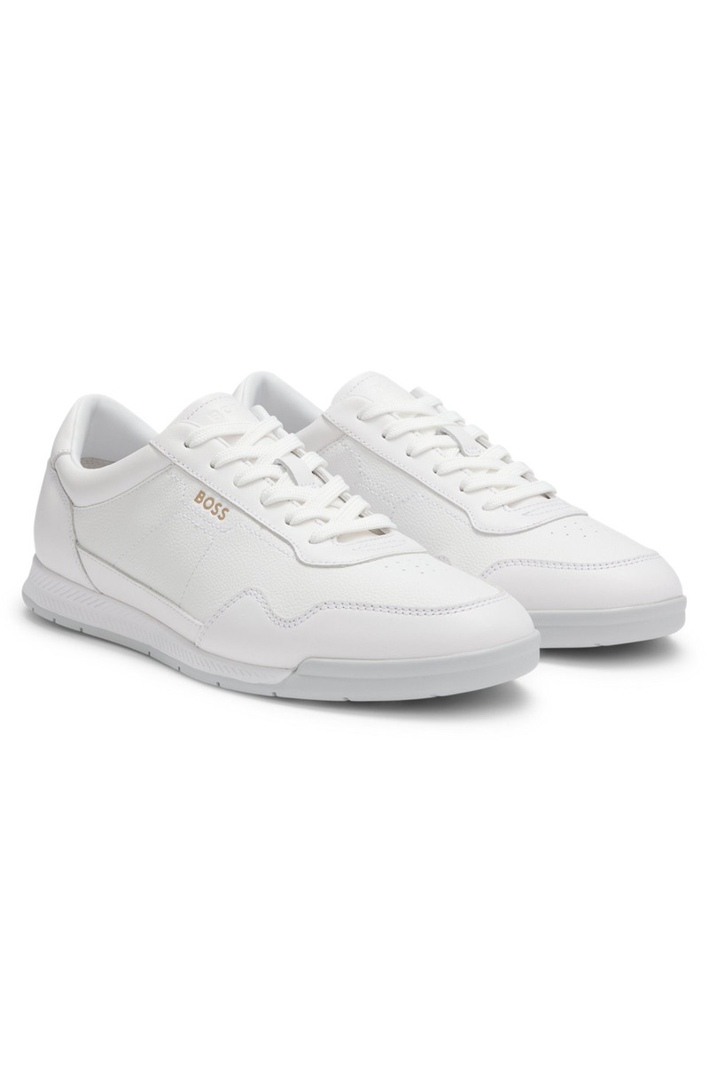 GOLD-TONE BRANDING과 FAUX-LEATHER 트레이너 2