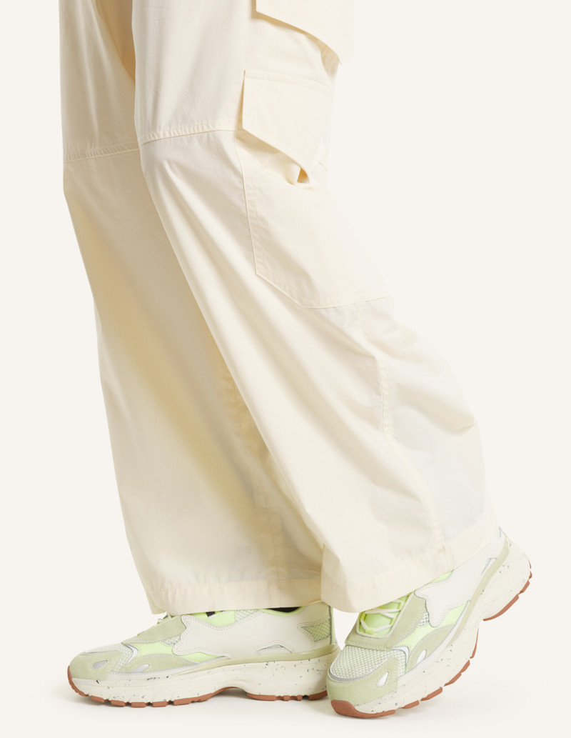 Maison Kitsuné SORA RUNNERS outlook