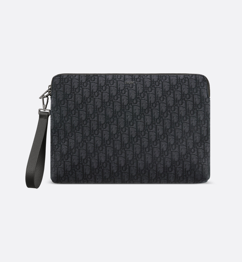 A4 Zipped Pouch 1