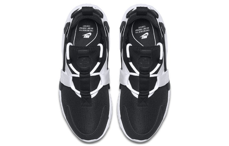 (WMNS) Nike Huarache City Low 'Black White' AH6804-002 - 4