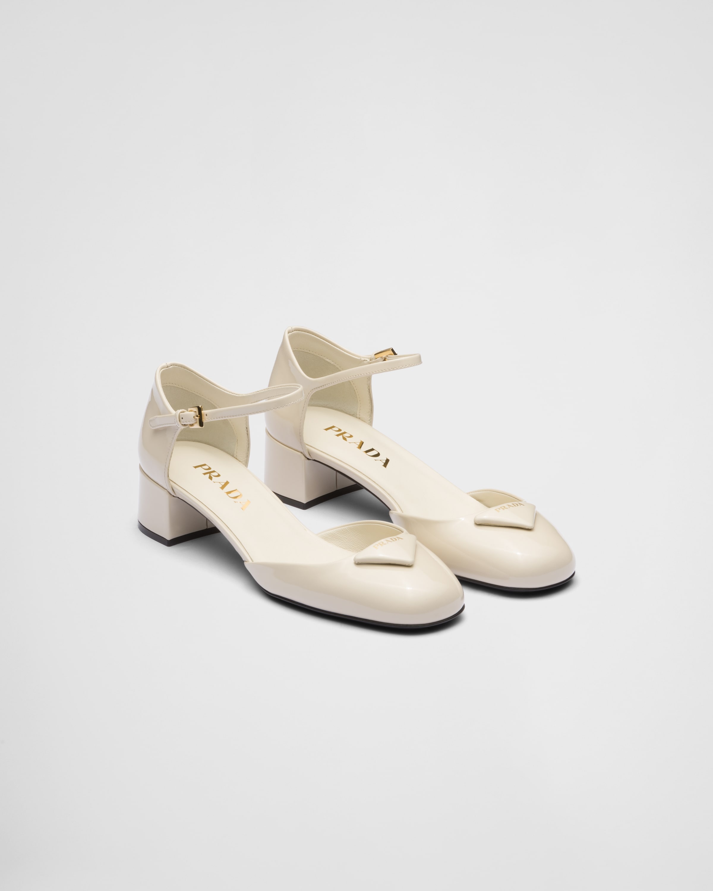 Patent leather pumps - 1