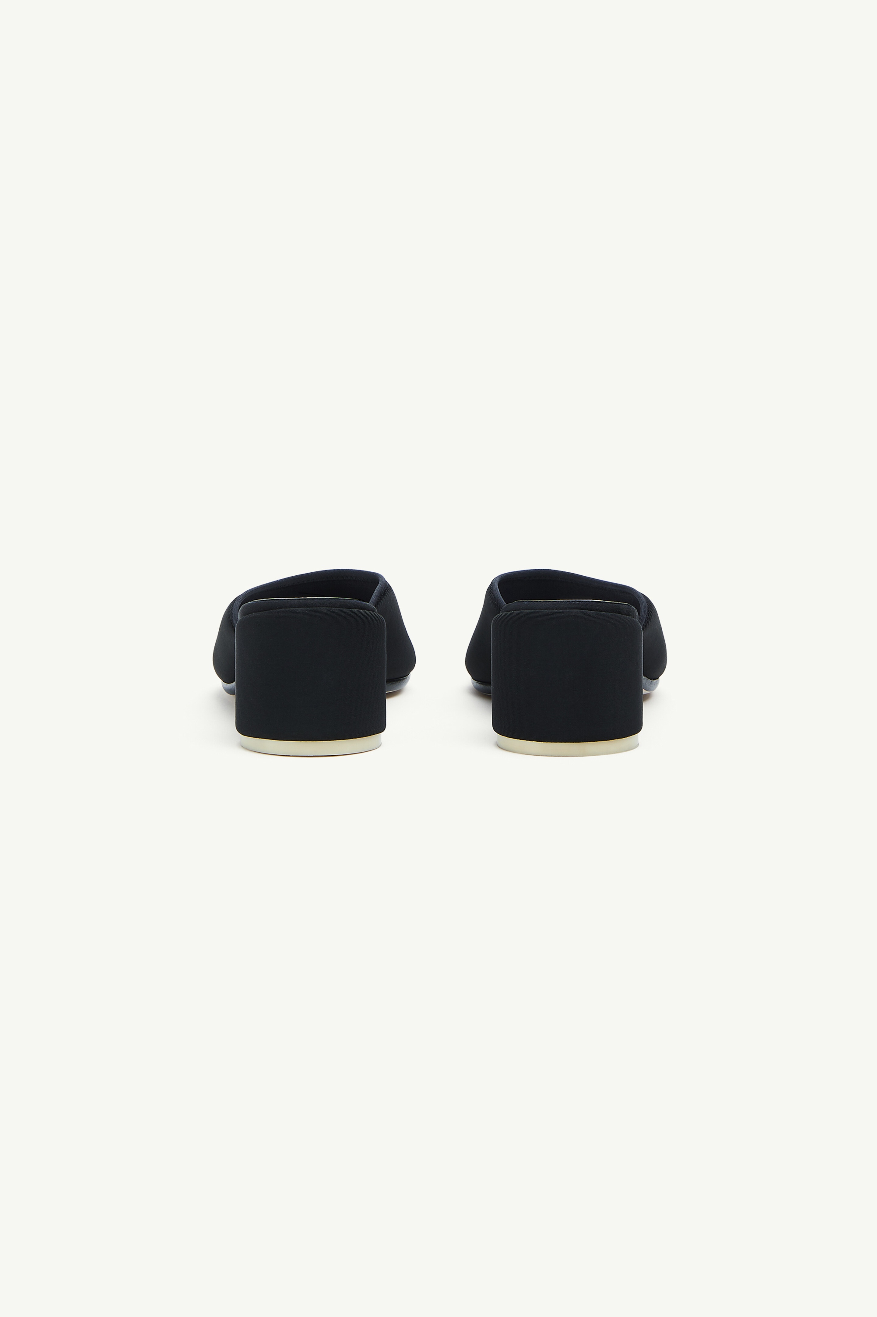 Heeled mule - 3