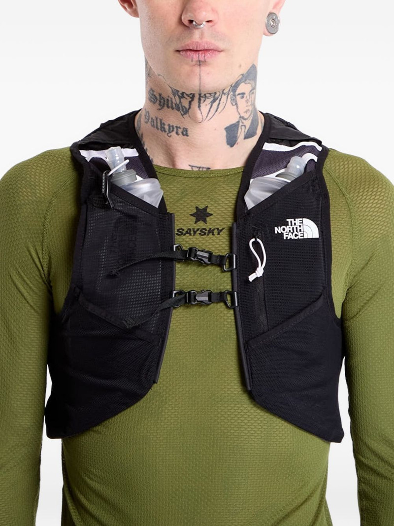 Face Sunriser Run 8 vest 1