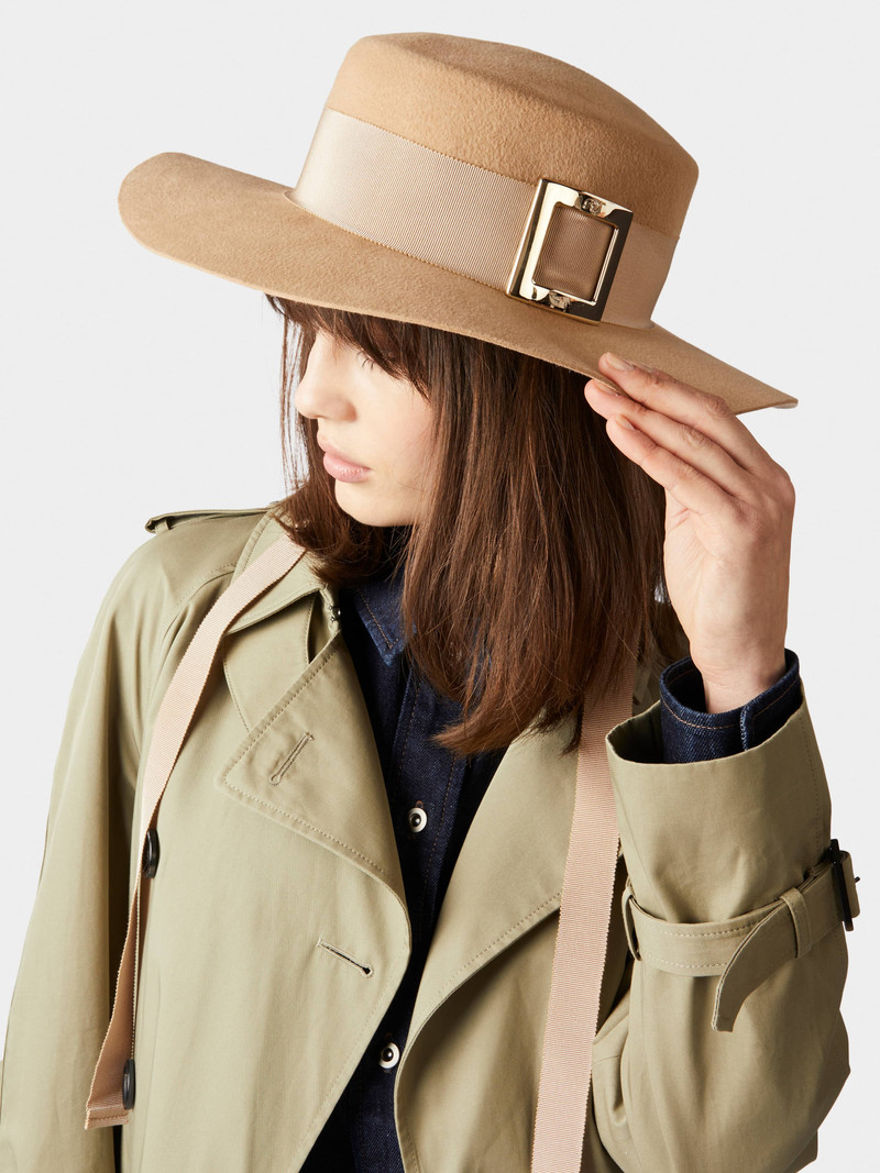 Très Vivier Metal Buckle Hat 5