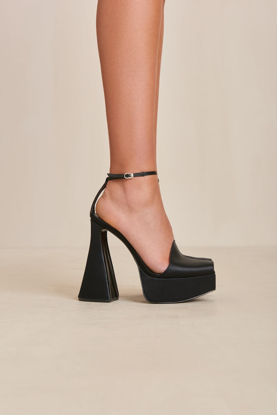 LAINA PLATFORM - 5