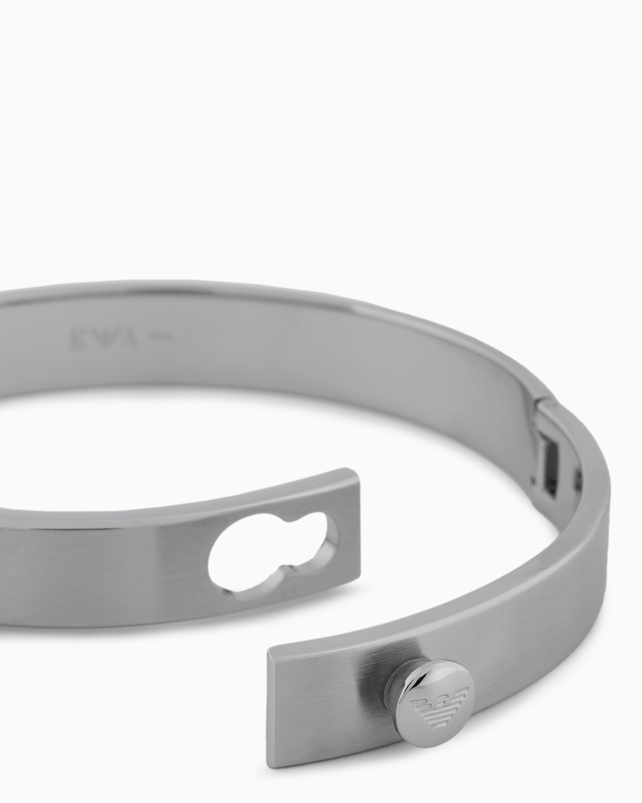 STAINLESS STEEL BANGLE BRACELET - 3