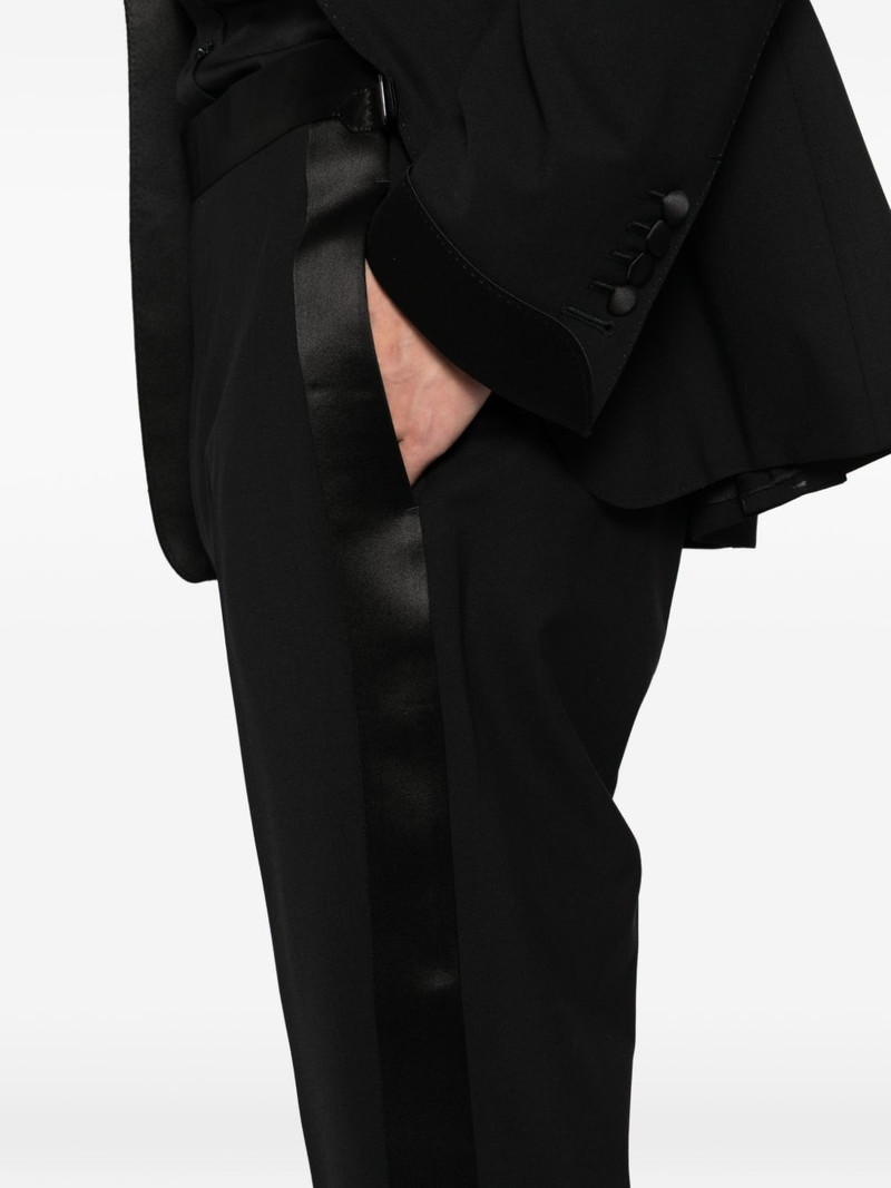 single-breasted suit 5