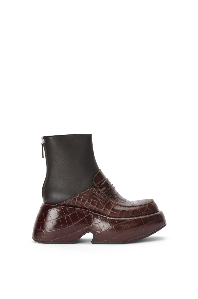 Wedge loafer boot in calfskin 1