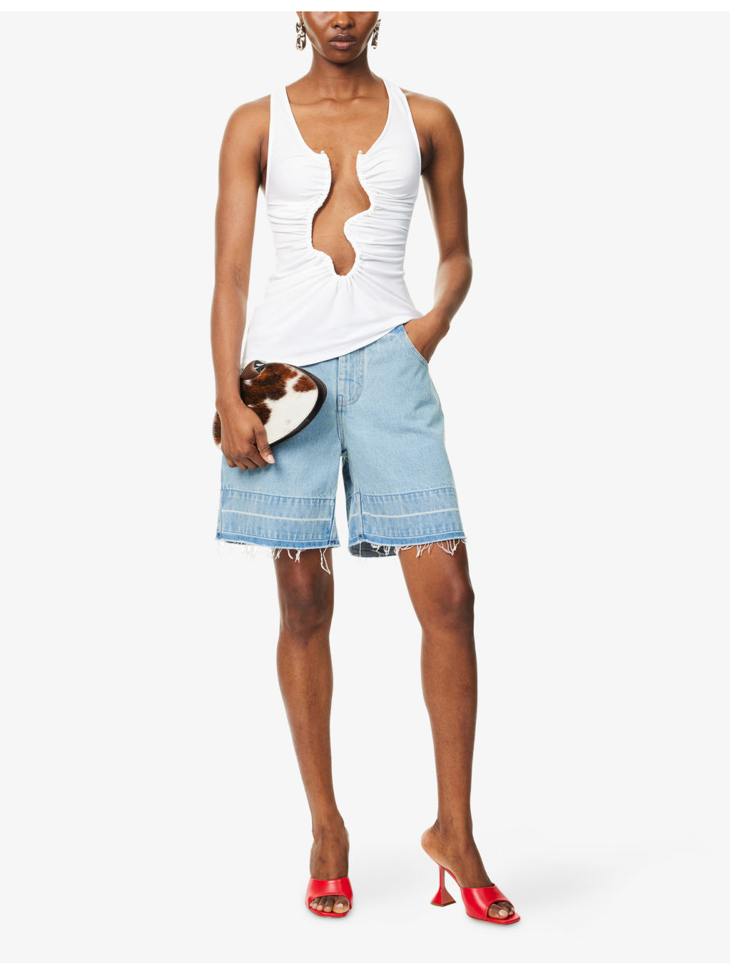 Mid-rise Raw-Hem Denim Shorts - 2