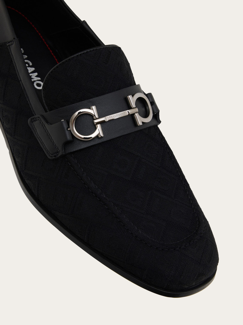 Gancini 장식의 하이브리드 loafer 6