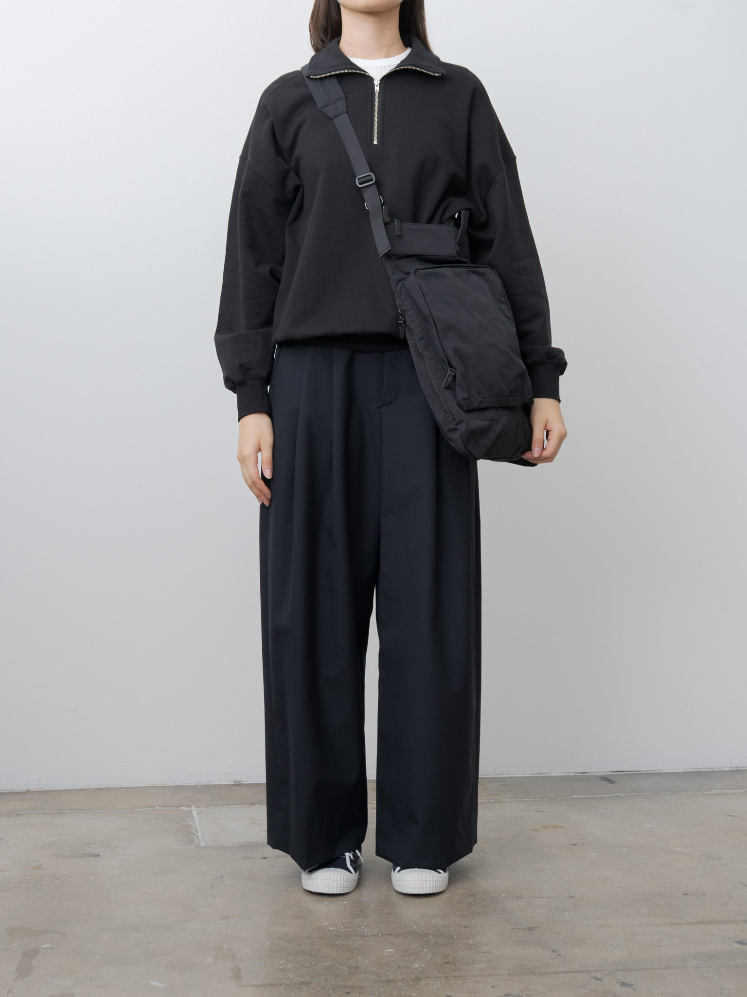 Wool Tropical Wide Easy Pants - Navy - 9