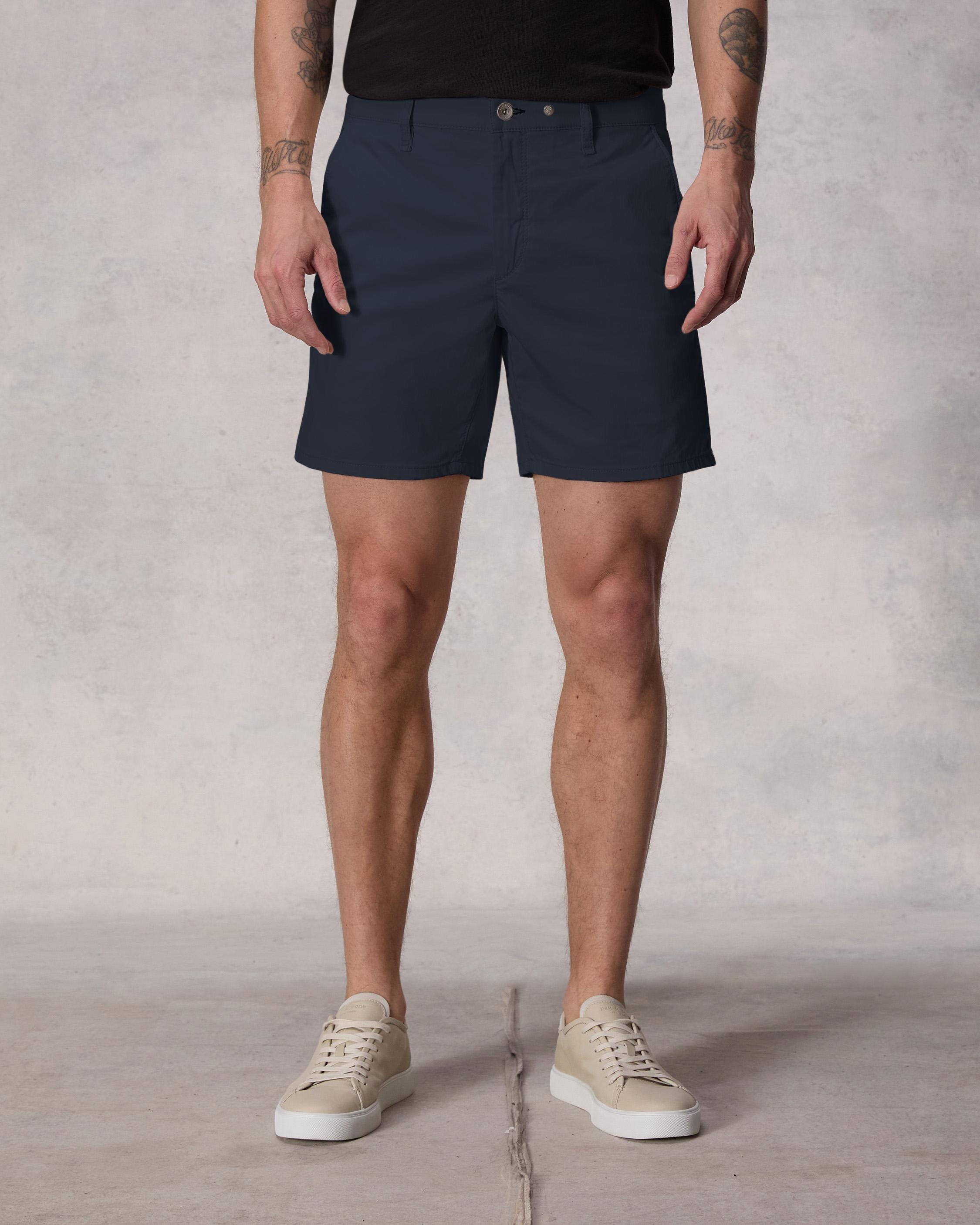 Standard Cotton Chino Short
Classic Fit - 5