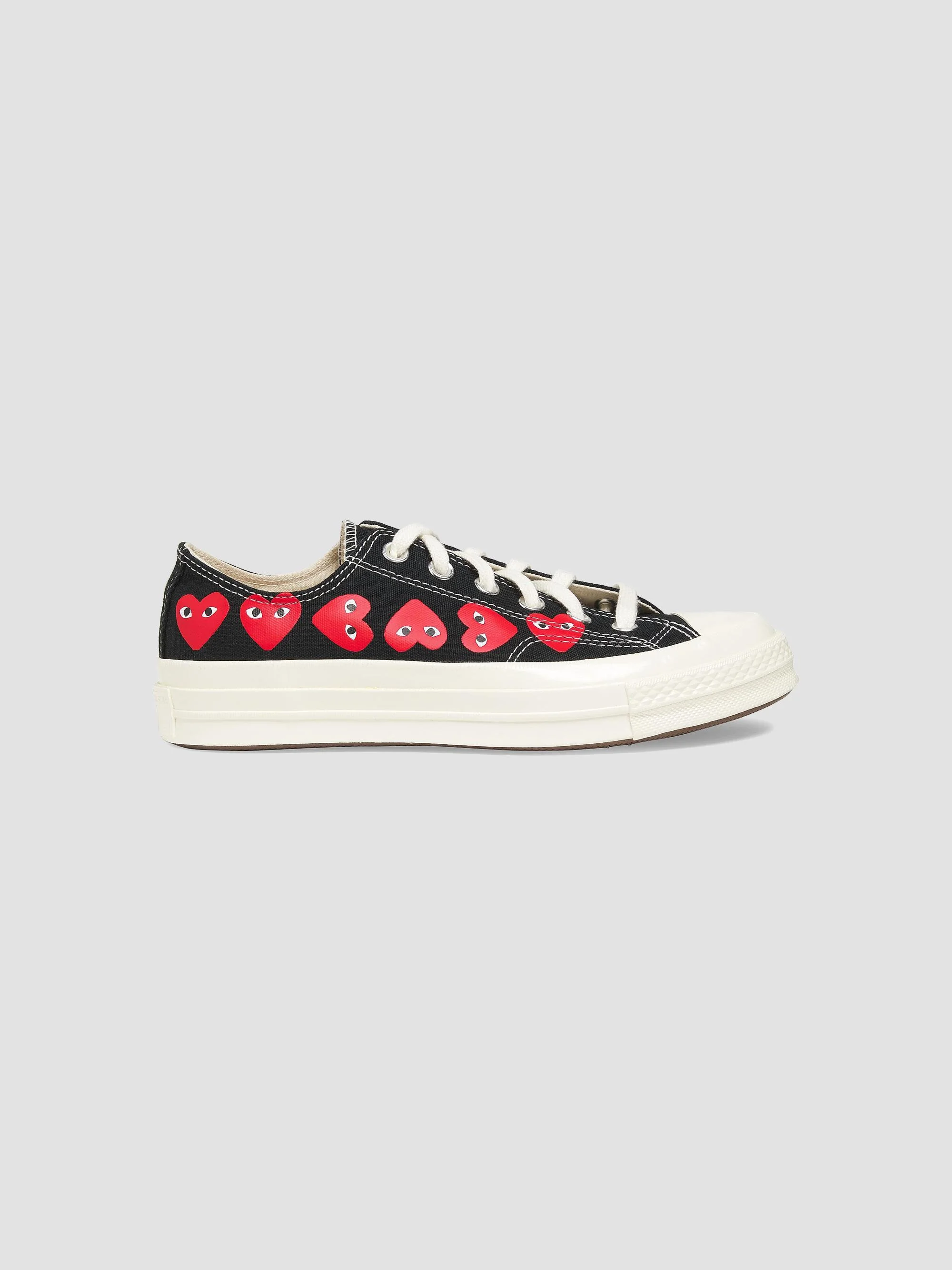 Women's CdG PLAY x Converse Women's's Chuck Taylor All Star Heart Low-Top Sneakers - Black - 1