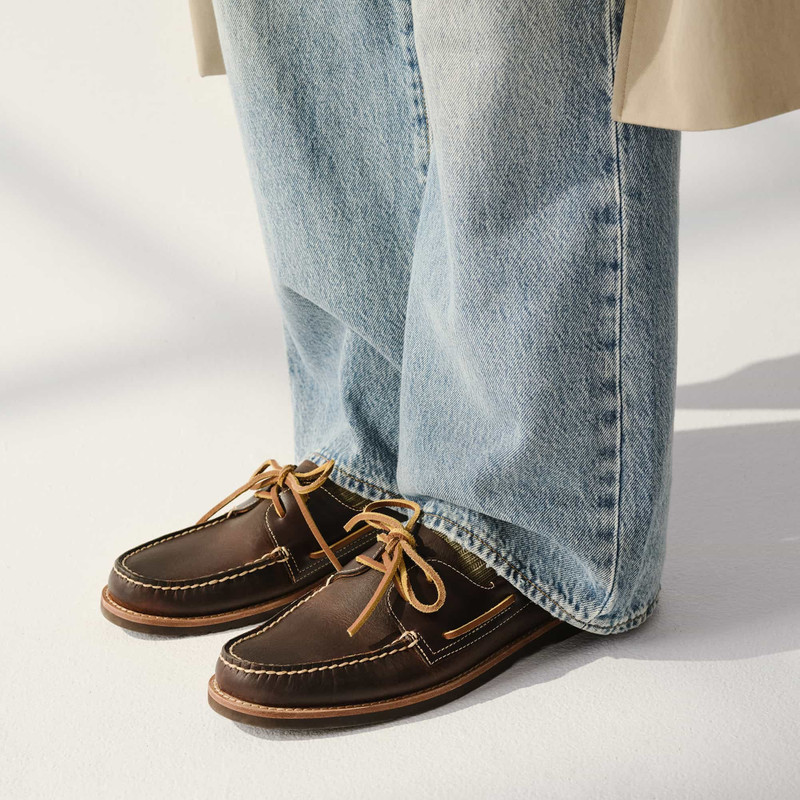 Authentic Original™ 2-Eye Ripple Lug Boat Shoe 8