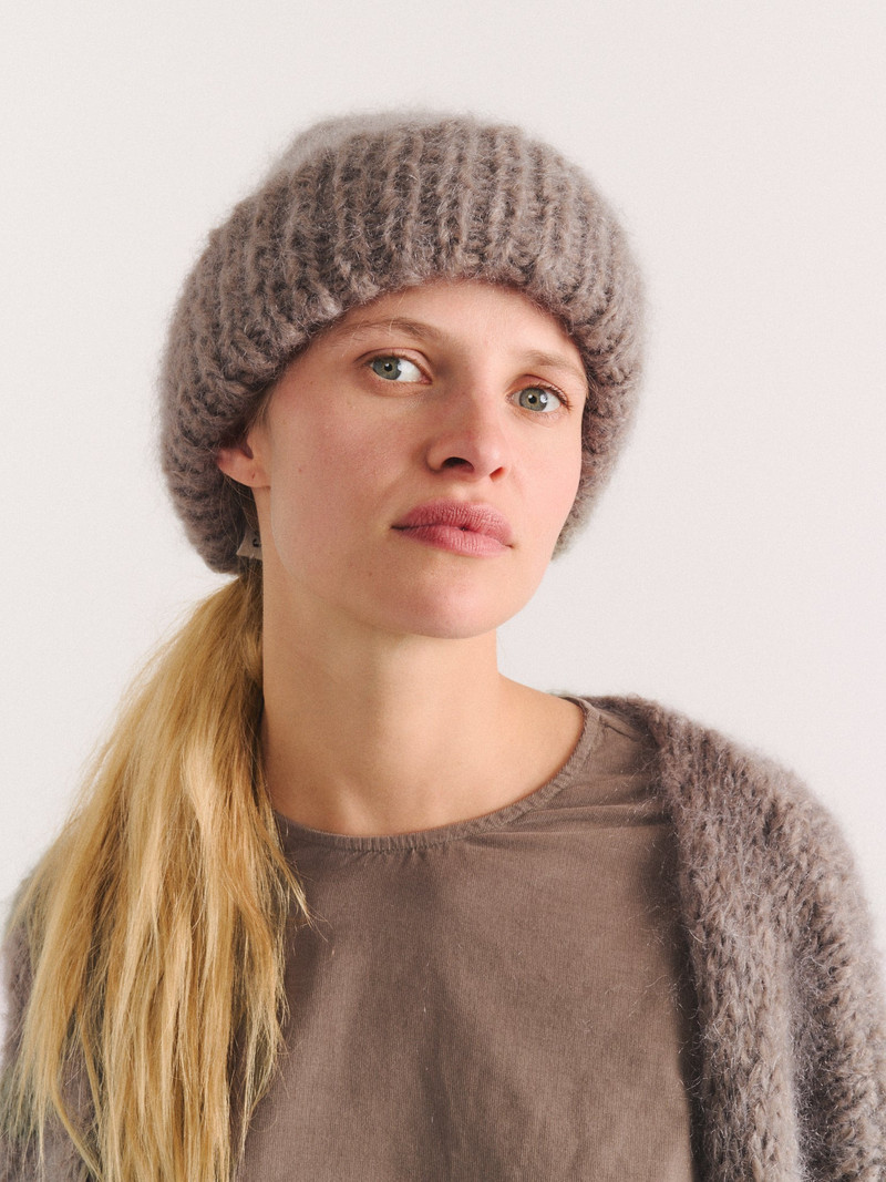 BEANIE - MOHAIR - KHAKI 4