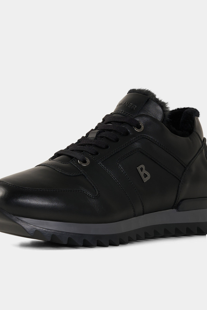 Seattle Sneaker in Black 7