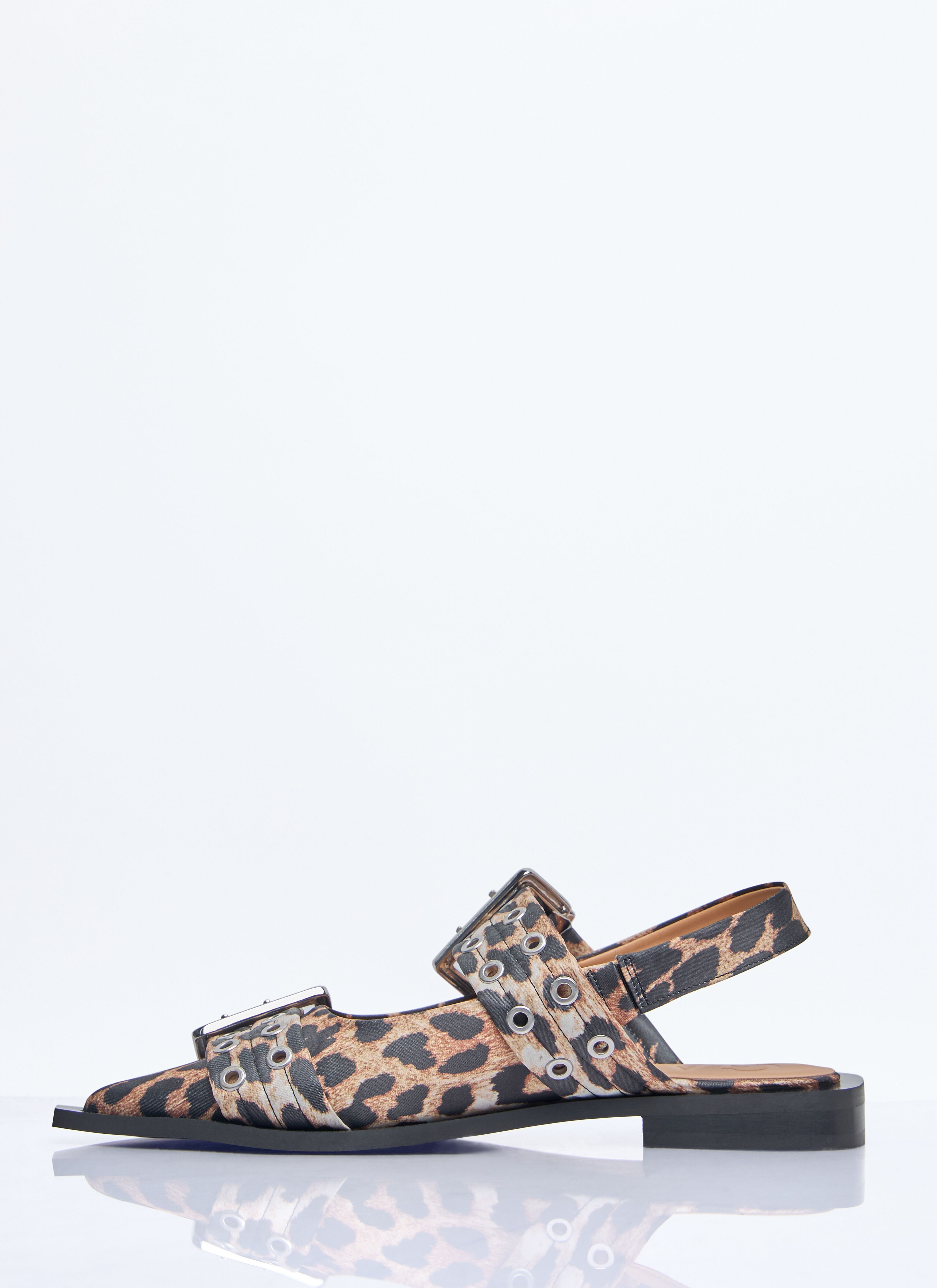 Feminine Buckle Ballerina Flats - 4