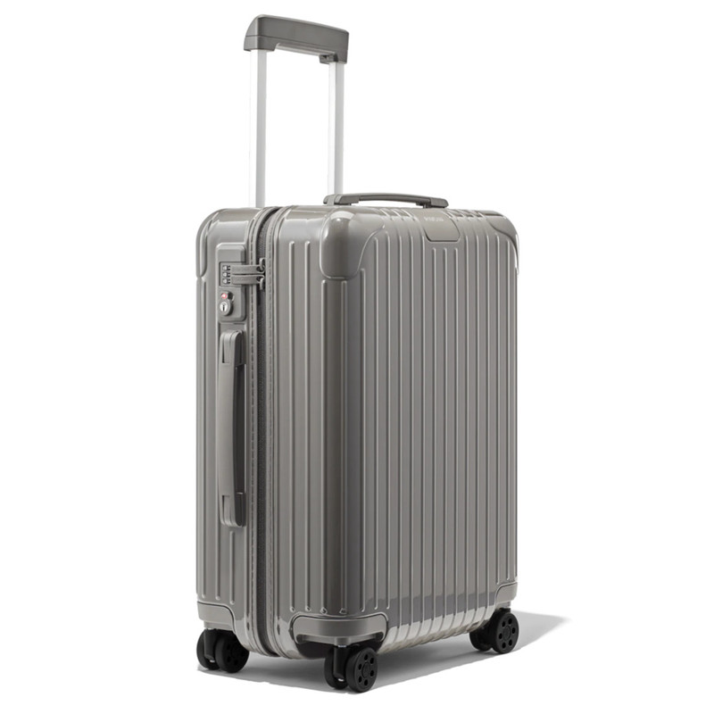 RIMOWA Essential Cabin outlook