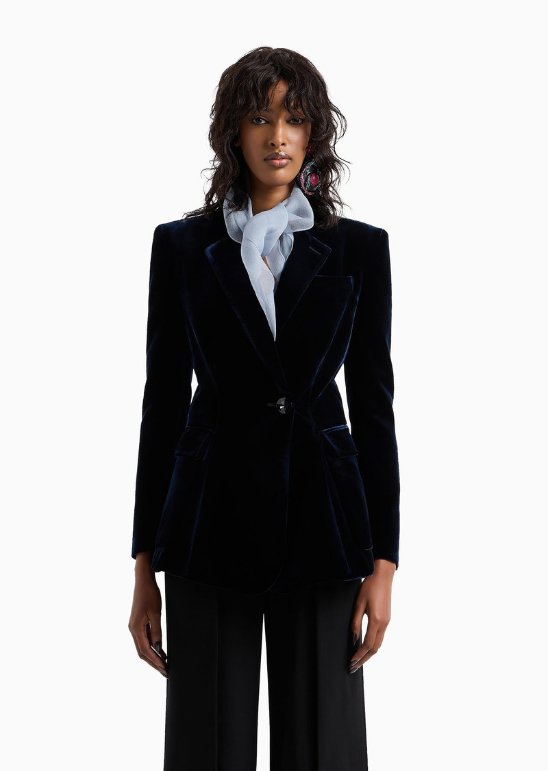 Single-breasted jacket in velvet 2