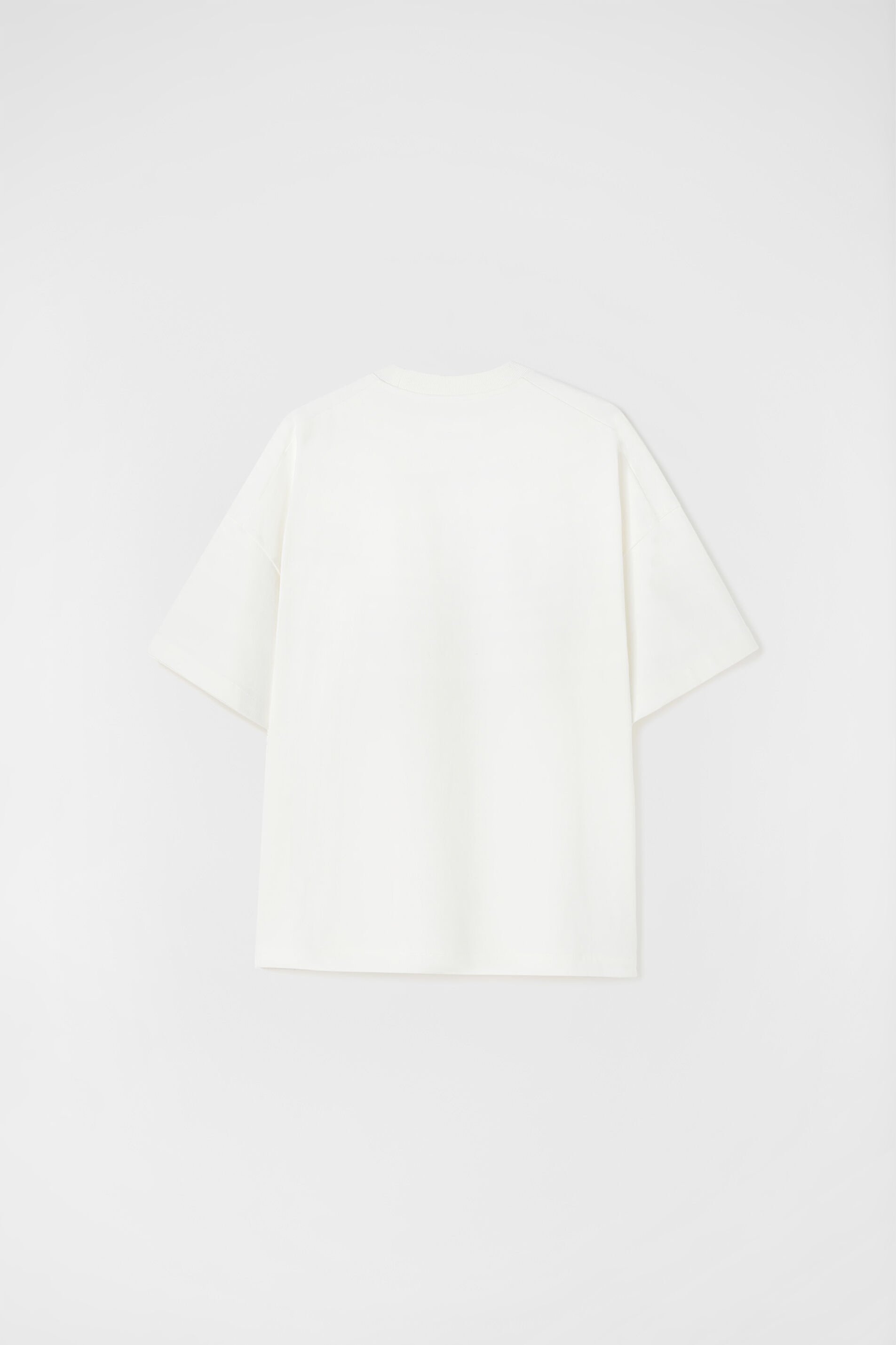 T-Shirt - 6