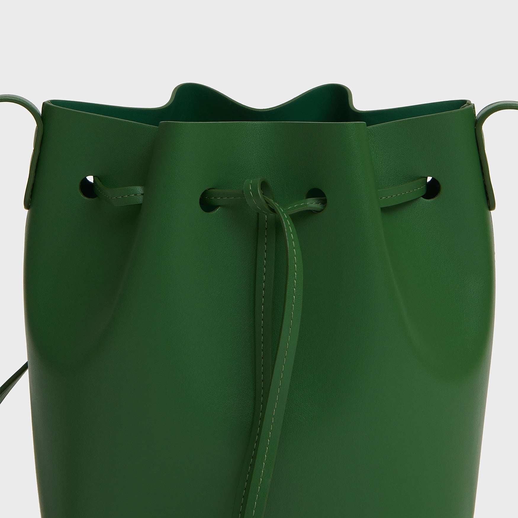 VEGAN APPLE LEATHER BUCKET BAG - 3