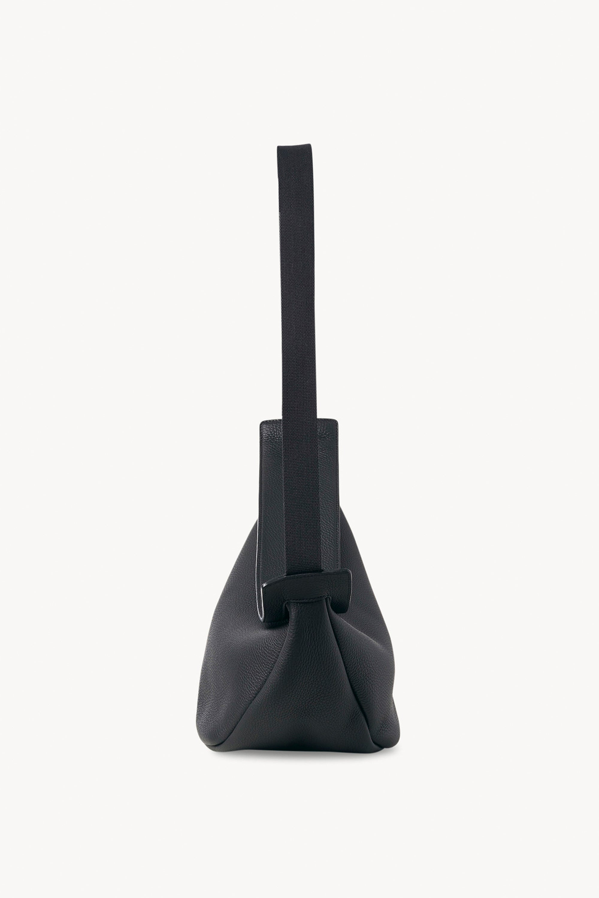 Large Slouchy Banana Bag in Leather - 3