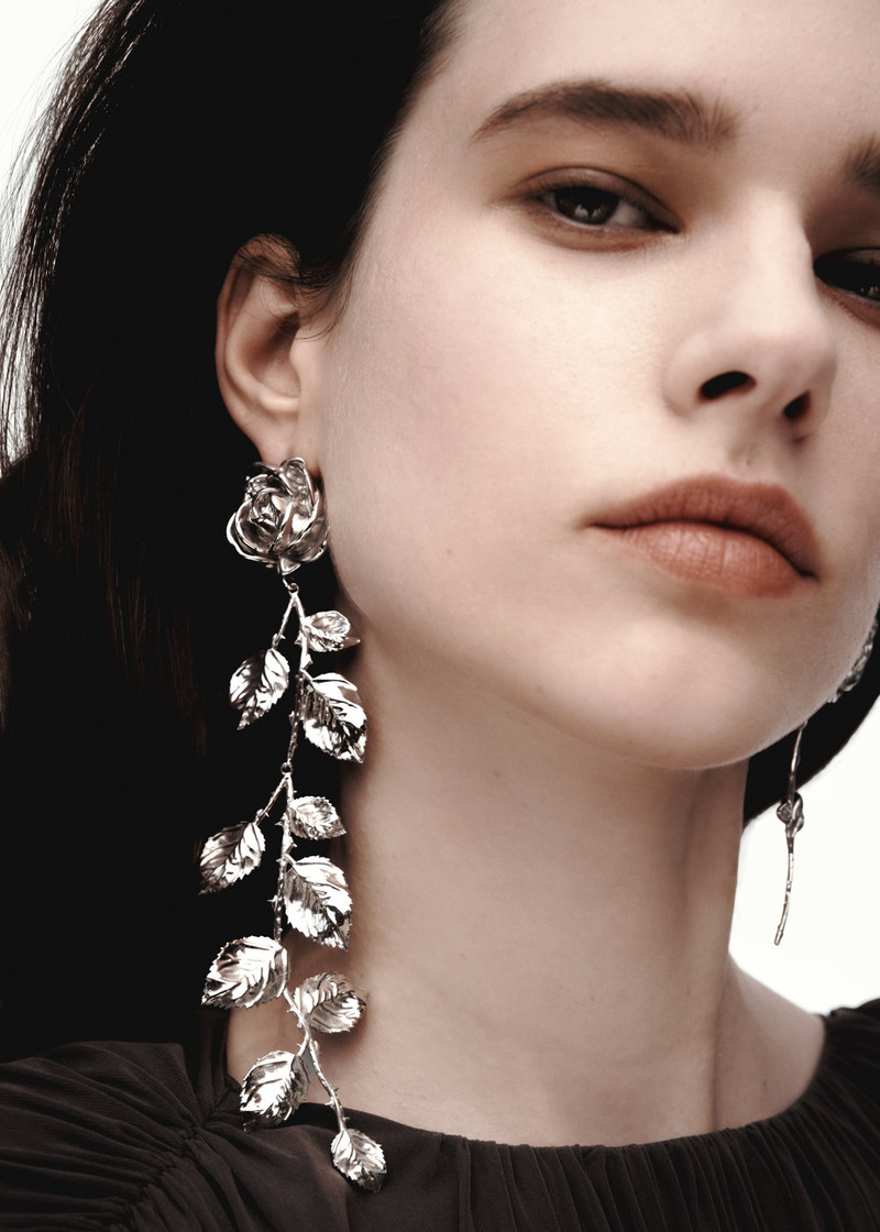 Cascading rose earrings in silver 3