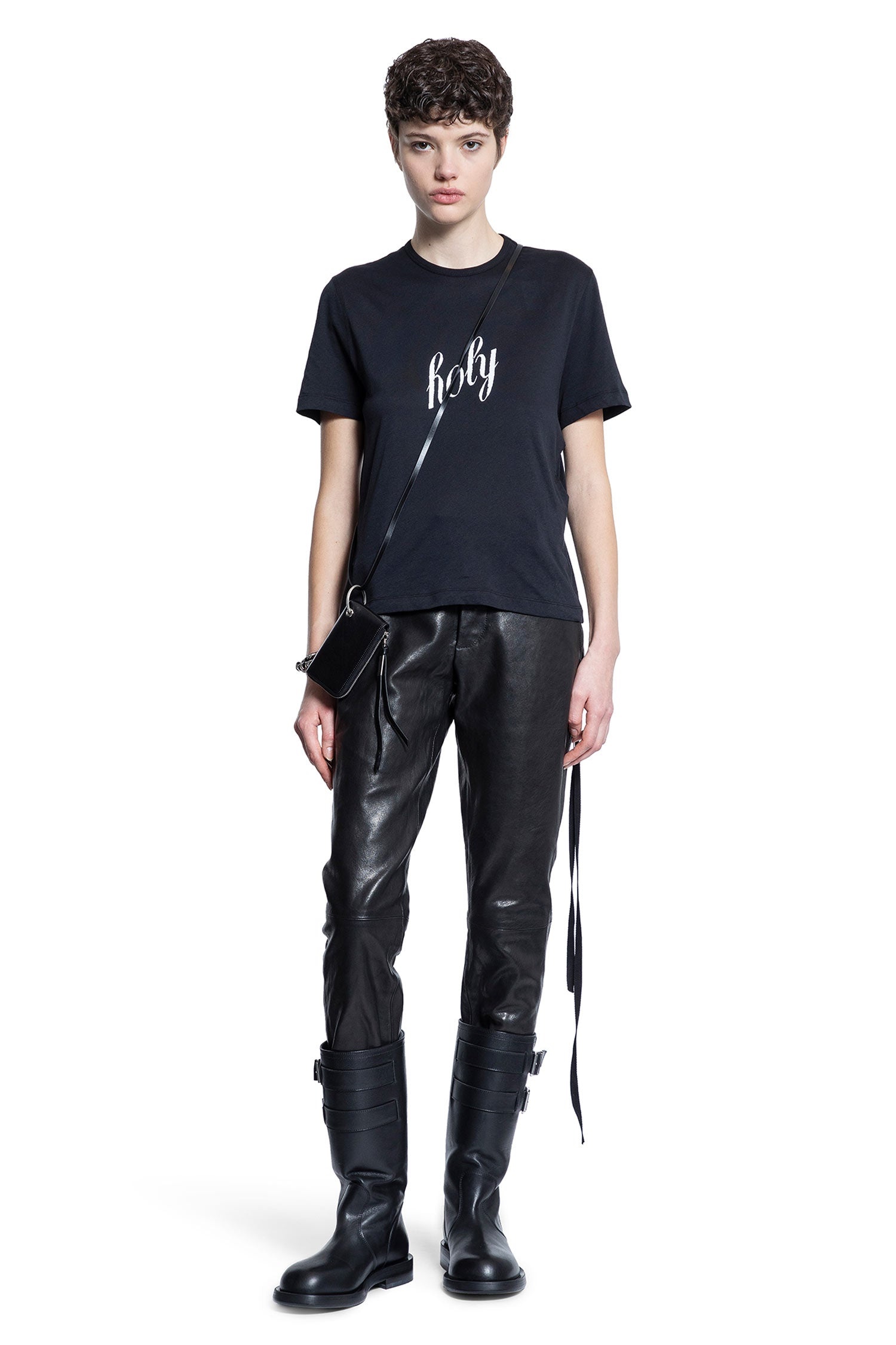 Fanie-Holy-Standard-T-Shirt - 4