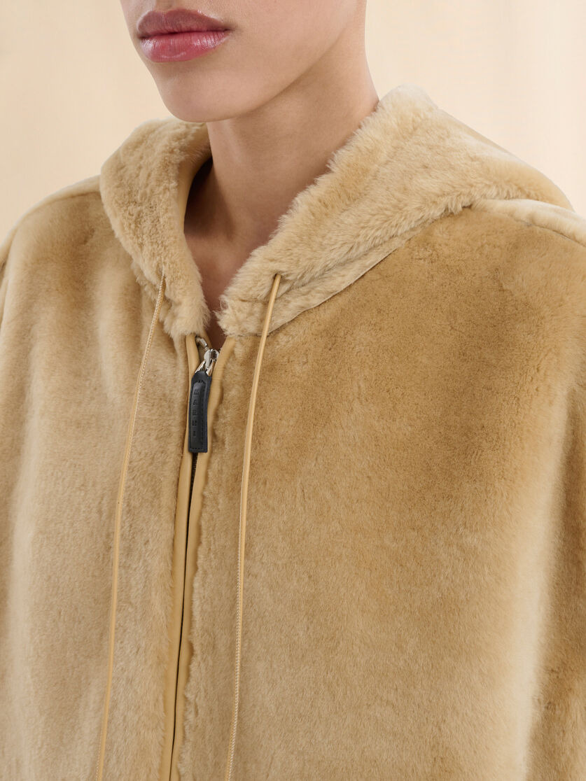BROWN SHAVED SHEARLING HOODED GILET - 4