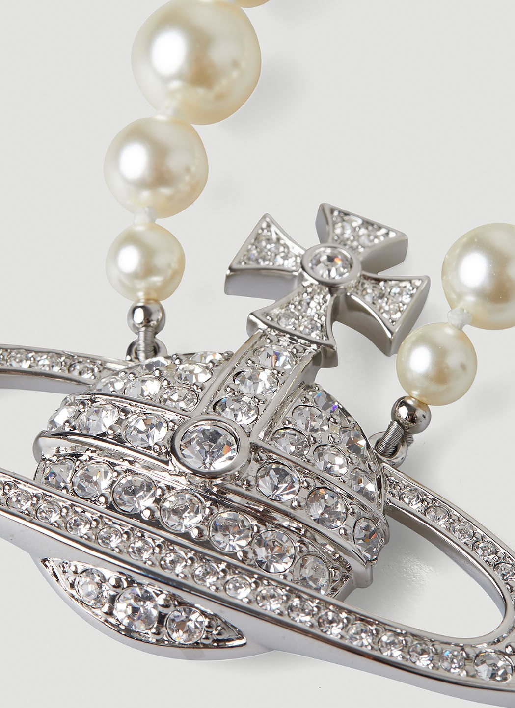 Bas Relief Pearl Necklace - 3