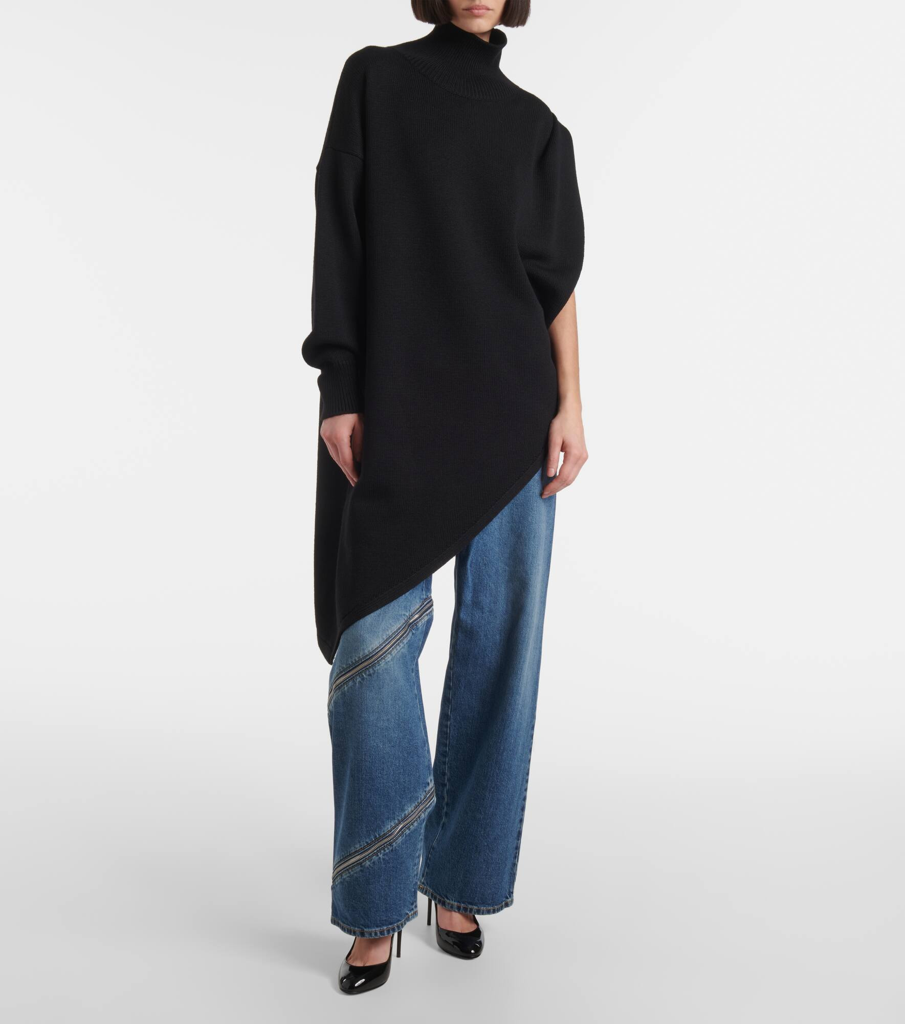 Asymmetric caped turtleneck sweater - 2