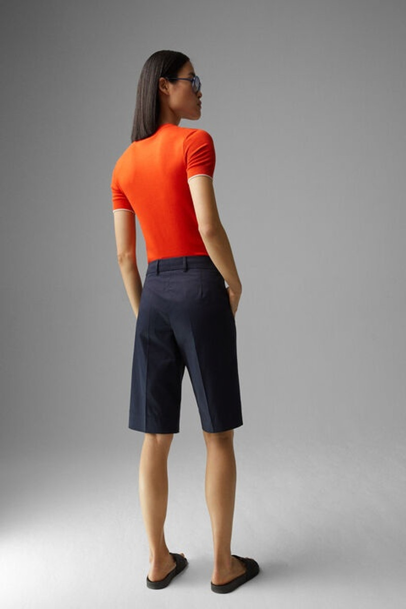 Lara Shorts in Navy blue 3