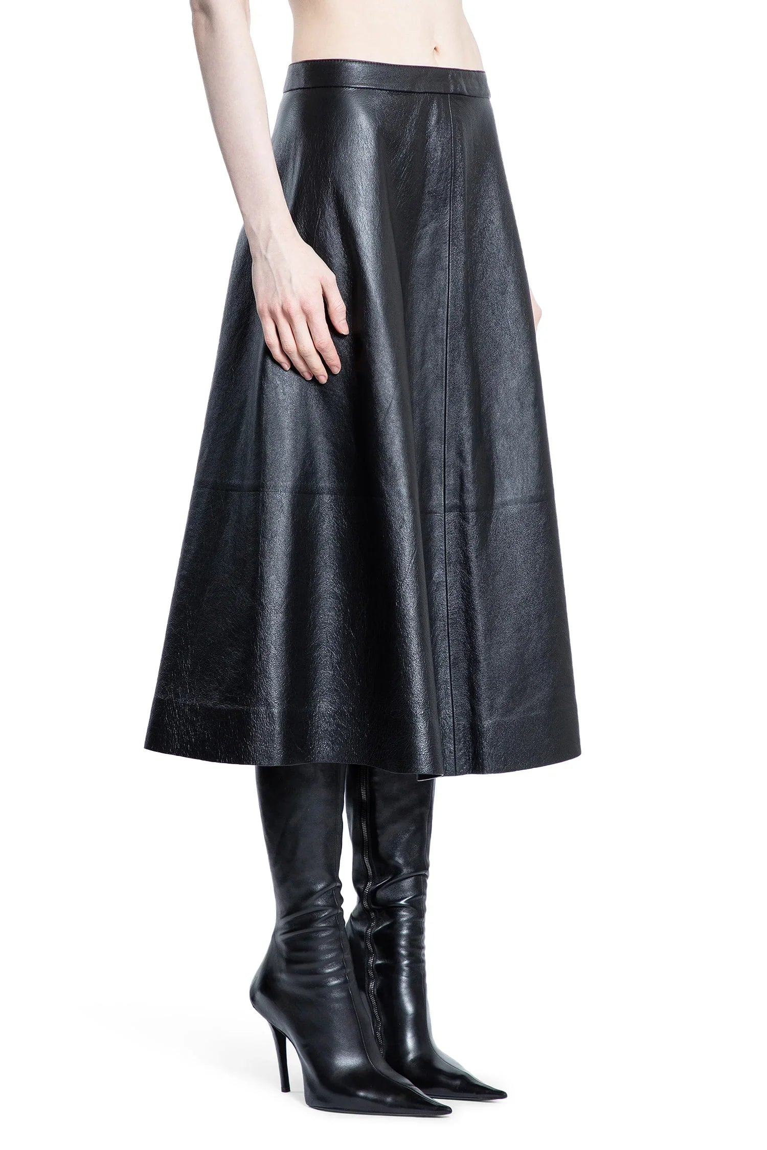 A-Line-Skirt-In-Shiny-Leather - 2