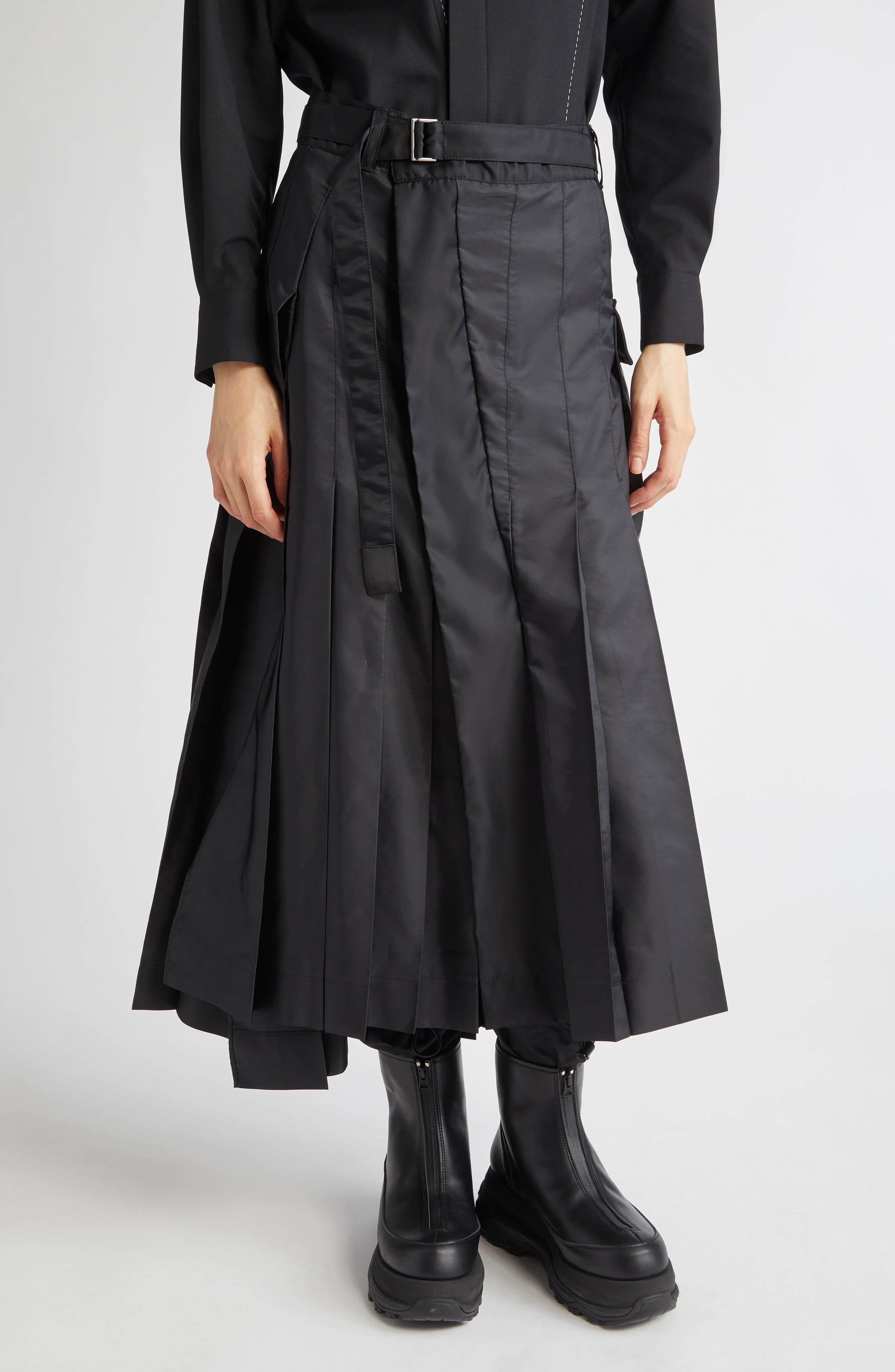Sacai Belted Pleated Midi Skirt in Black at Nordstrom - 1