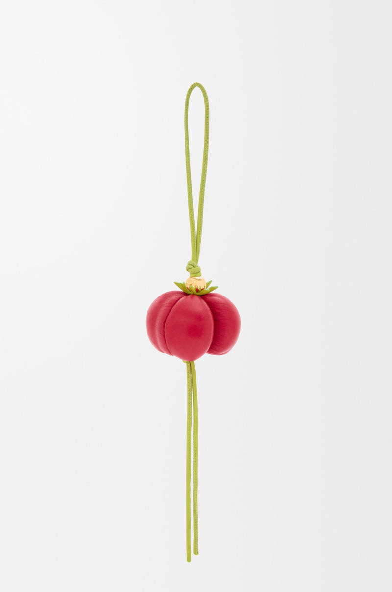 Tomato charm in classic calfskin 1