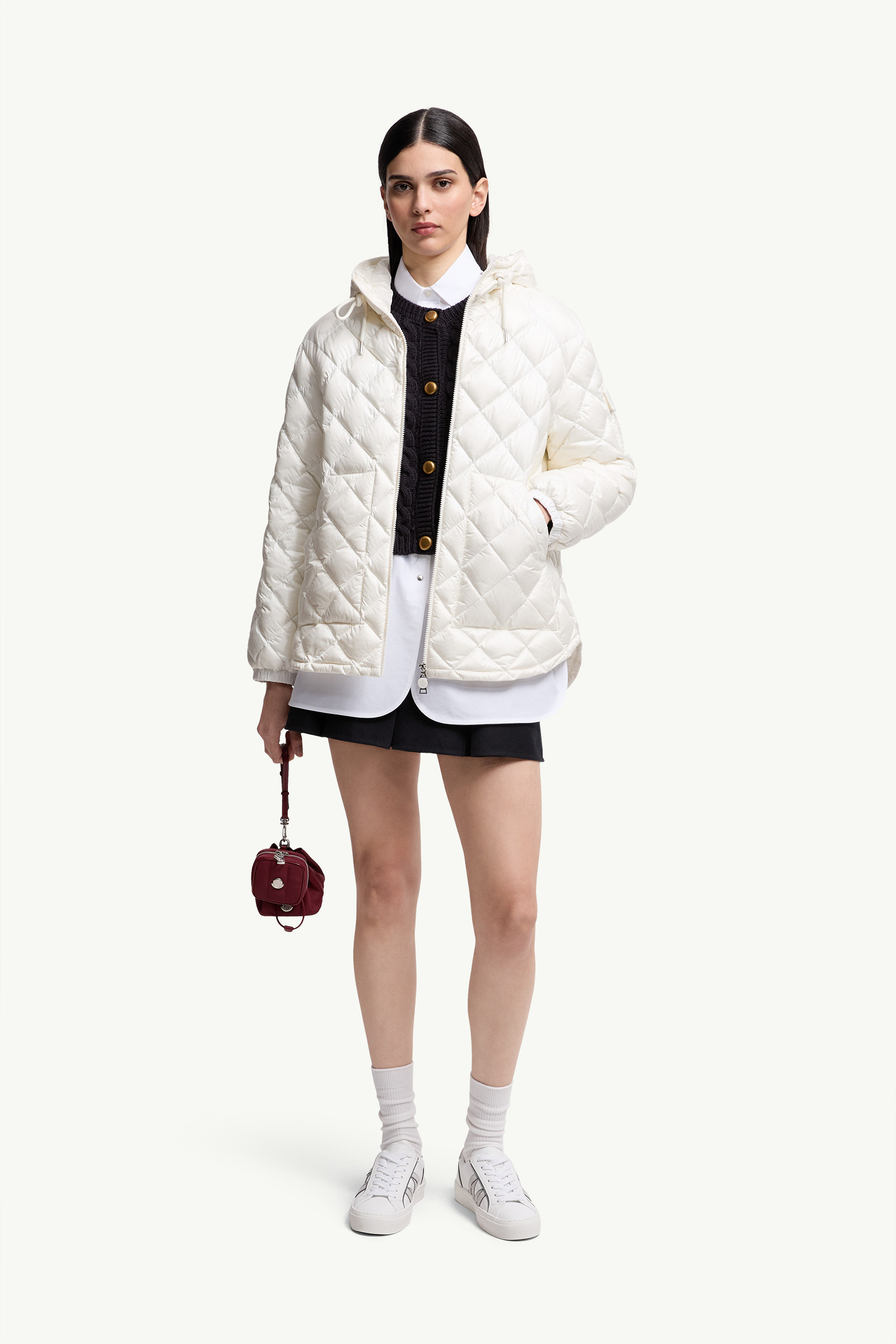 Diamond-Quilted Hooded Short Down Jacket - 2
