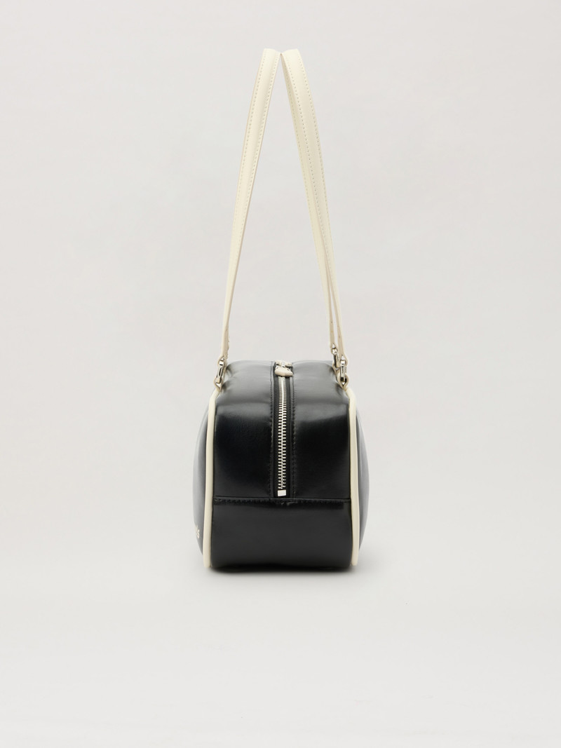 Classic Logo Shoulder Bag 4