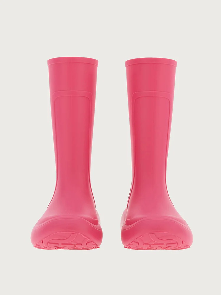 RAIN BOOT - 8