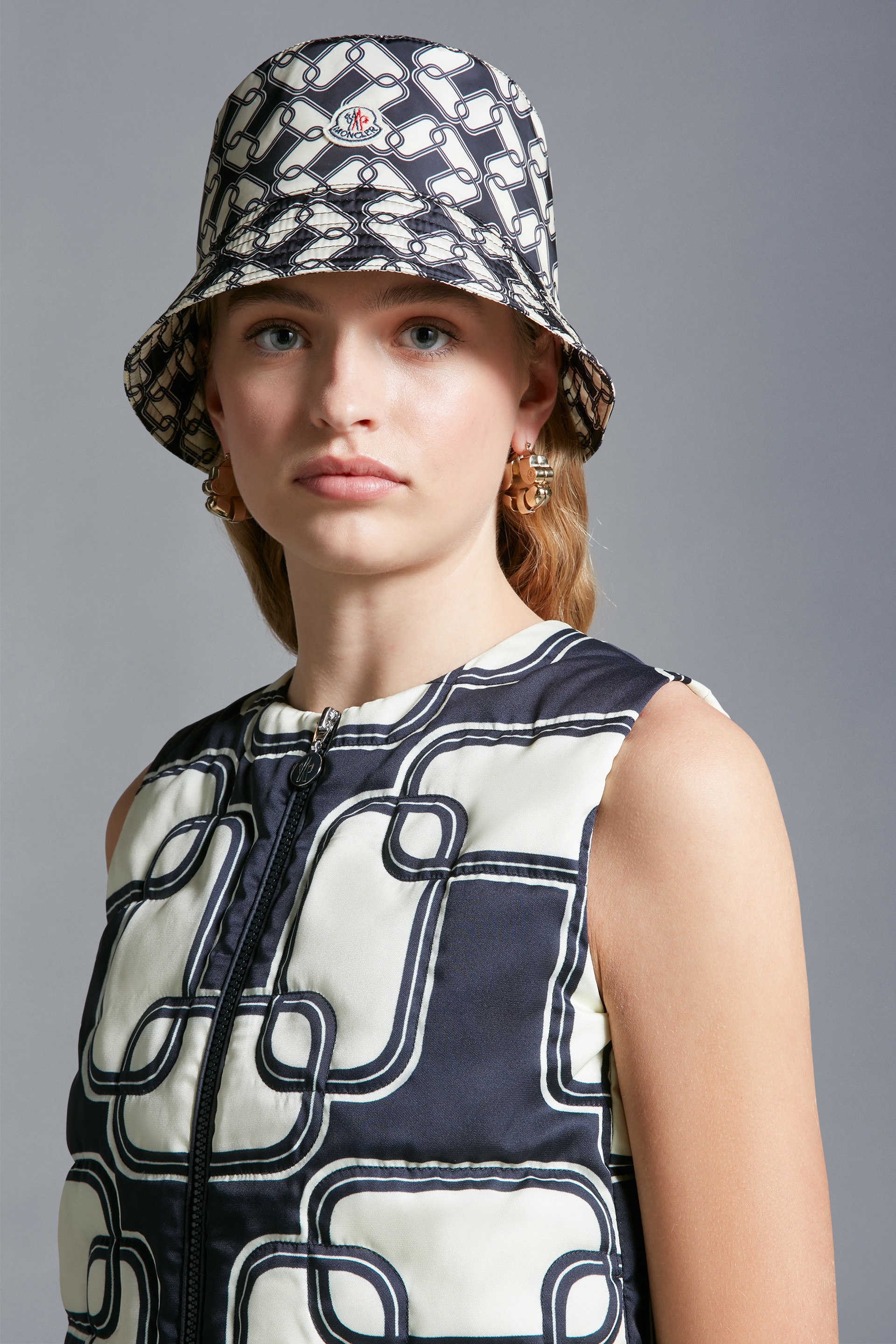 Chain Print Bucket Hat - 2