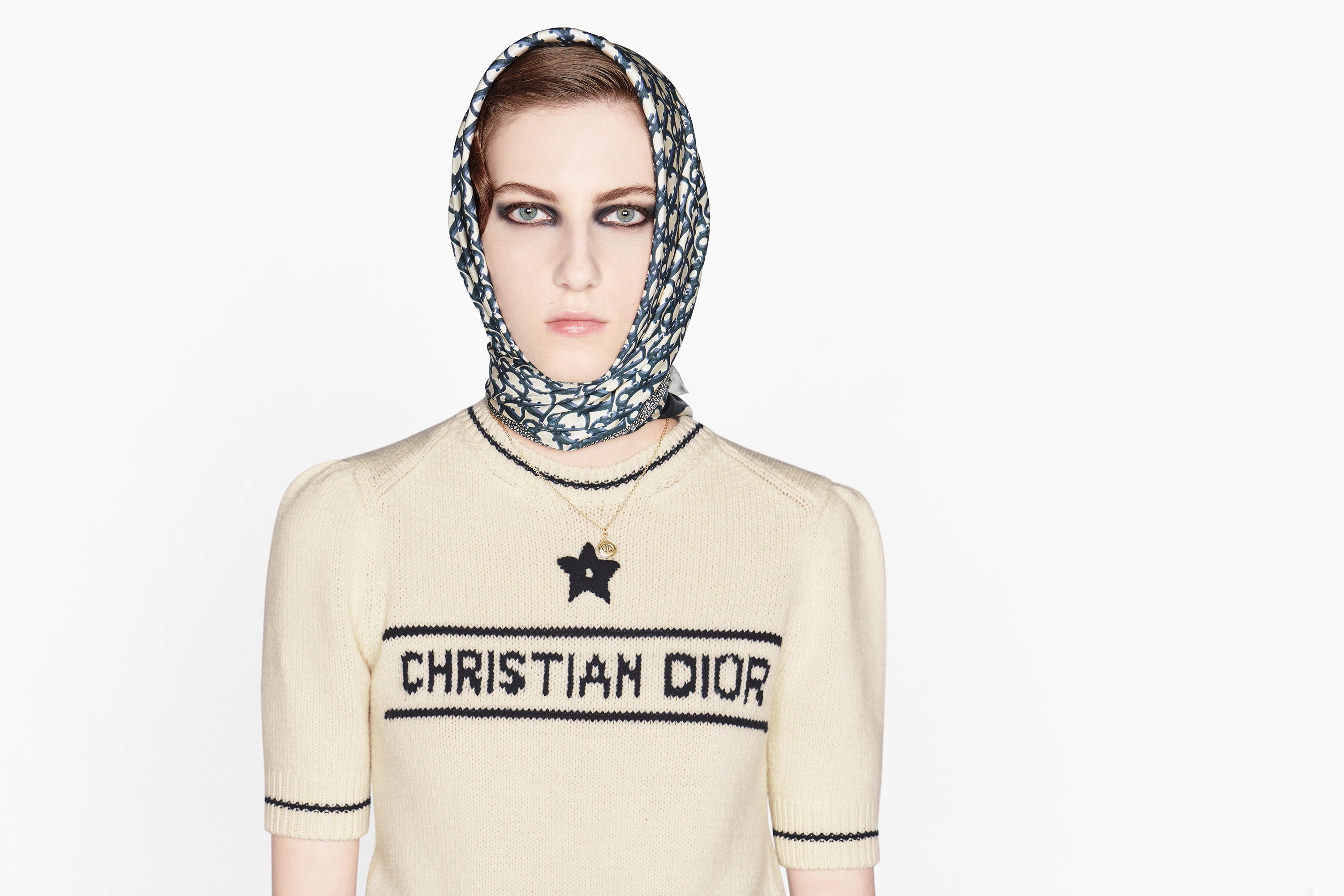 'CHRISTIAN DIOR' Short-Sleeved Sweater - 6