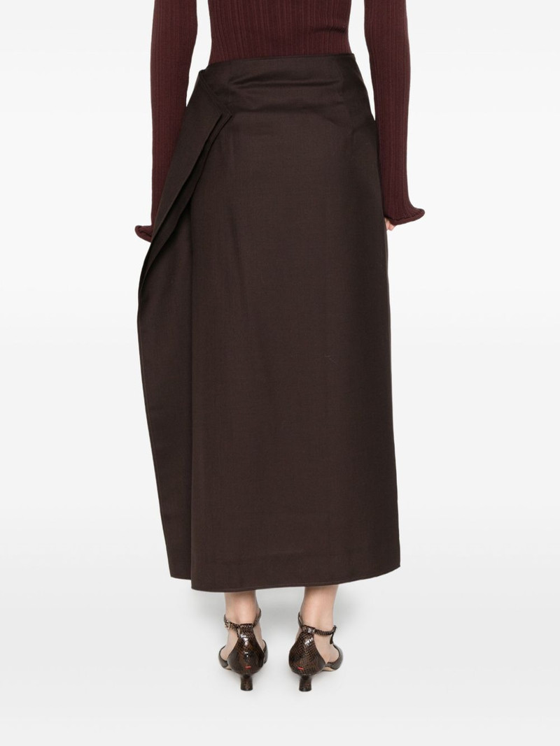 button slit skirt 4