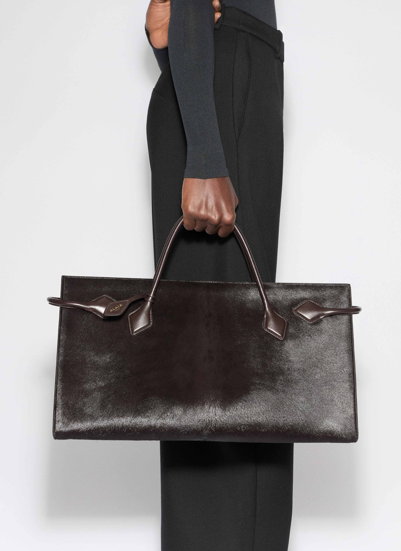 Alaïa LE TECKEL TOTE BAG IN HAIRCALF LEATHER outlook